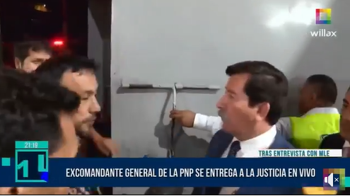 ASÍ SE ENTREGÓ A LA JUSTICIA EL EXCOMANDANTE GENERAL DE LA POLICÍA, JAVIER GALLARDO, ACUSADO DE COBROS POR ASCENSOS