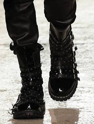 Gareth Pugh Fall 09