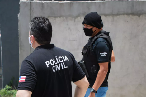 Homem é preso após suspeitas de matar motoboy a facadas na Bahia
