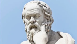 من هو سقراط