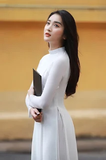 10X xinh đẹp trường Quân đội: “Con gái hiện đại phải có chất riêng”