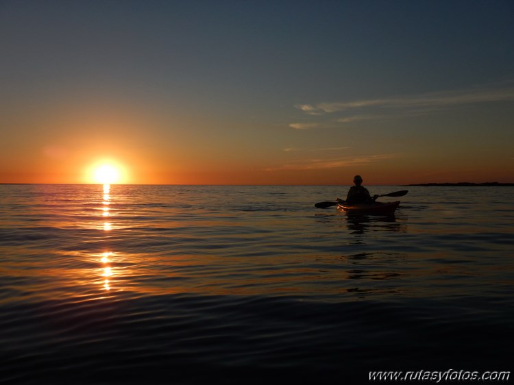 Concentración Kayak de Mar La Caleta 2016