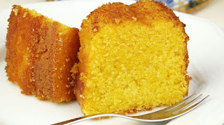 BOLO DE LARANJA COM FUBÁ