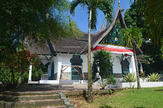 Makam Tuanku Imam Bonjol di Lotta, Pineleng, Minahasa, Sulawesi Utara +Jelajahsuwanto