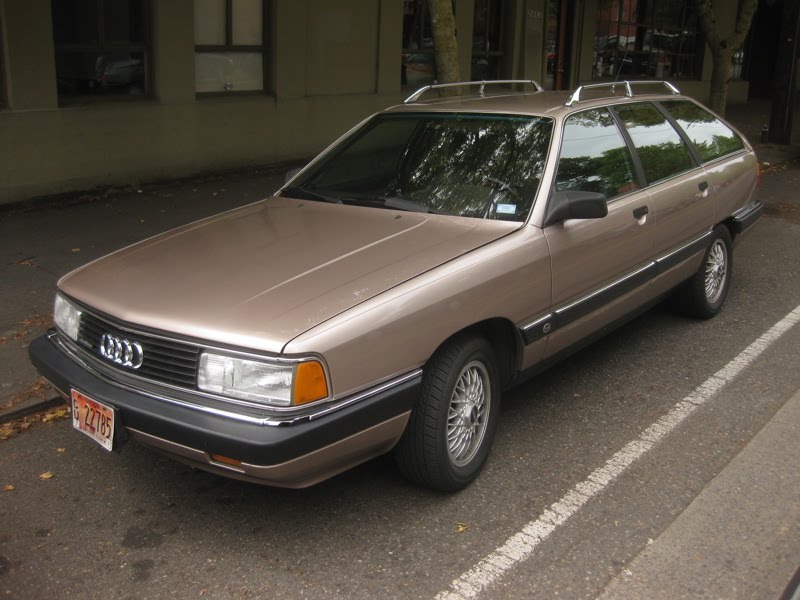 1989 Audi 200 Quattro Wagon. Posted by tony at 10:50 PM