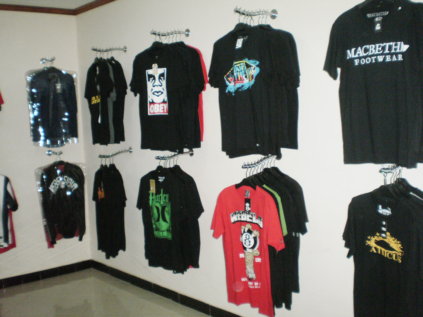 pusat grosir distro kaos baju surfing skate dengan harga 