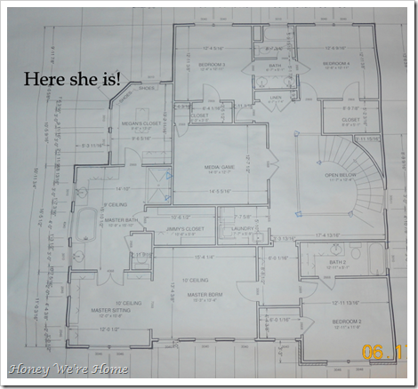 Honey We're Home: My Closet {The Inside Scoop