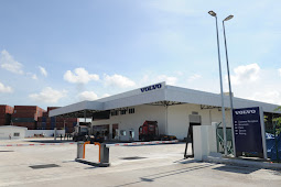 Truck & Bus News: Volvo Trucks Officially Opens its Largest Dealership to date in Port Klang