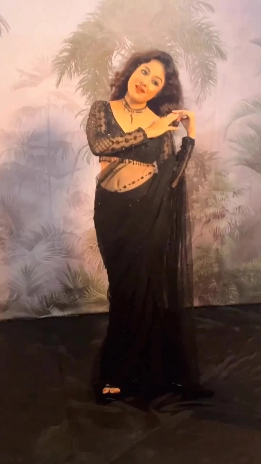 Paridhi Sharma navel sheer black saree hot tv actress