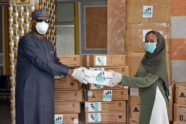 First Lady:Aisha Buhari Reaches Healthcare Workers With Personal Protective Equipment (PPE)