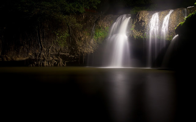 Night Waterfall Wallpaper,image,pic,picture,photo,Water fall wallpaper,3d wallpapers,water wallpapers,trees wallpapers,hd wallpaper,1920 x 1200 resolution wallpapers