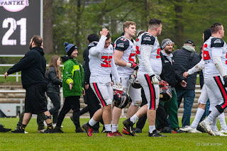 Sportfotografie American Football Merkur Bowl Minden Wolves Düsseldorf Panther Olaf Kerber