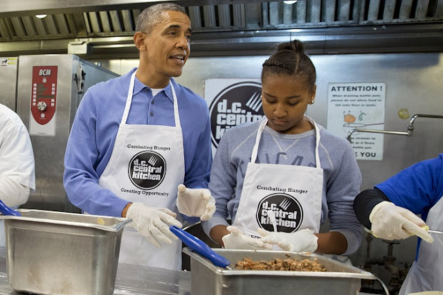 Obama serving on Martin Luther King jr day