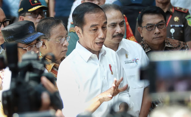 Jokowi Kalahkan Suara Prabowo di Kampung Halaman Ahok