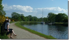 cale canal and yacht