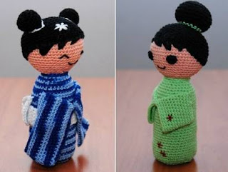 PATRON GRATIS KOKESHI AMIGURUMI 936