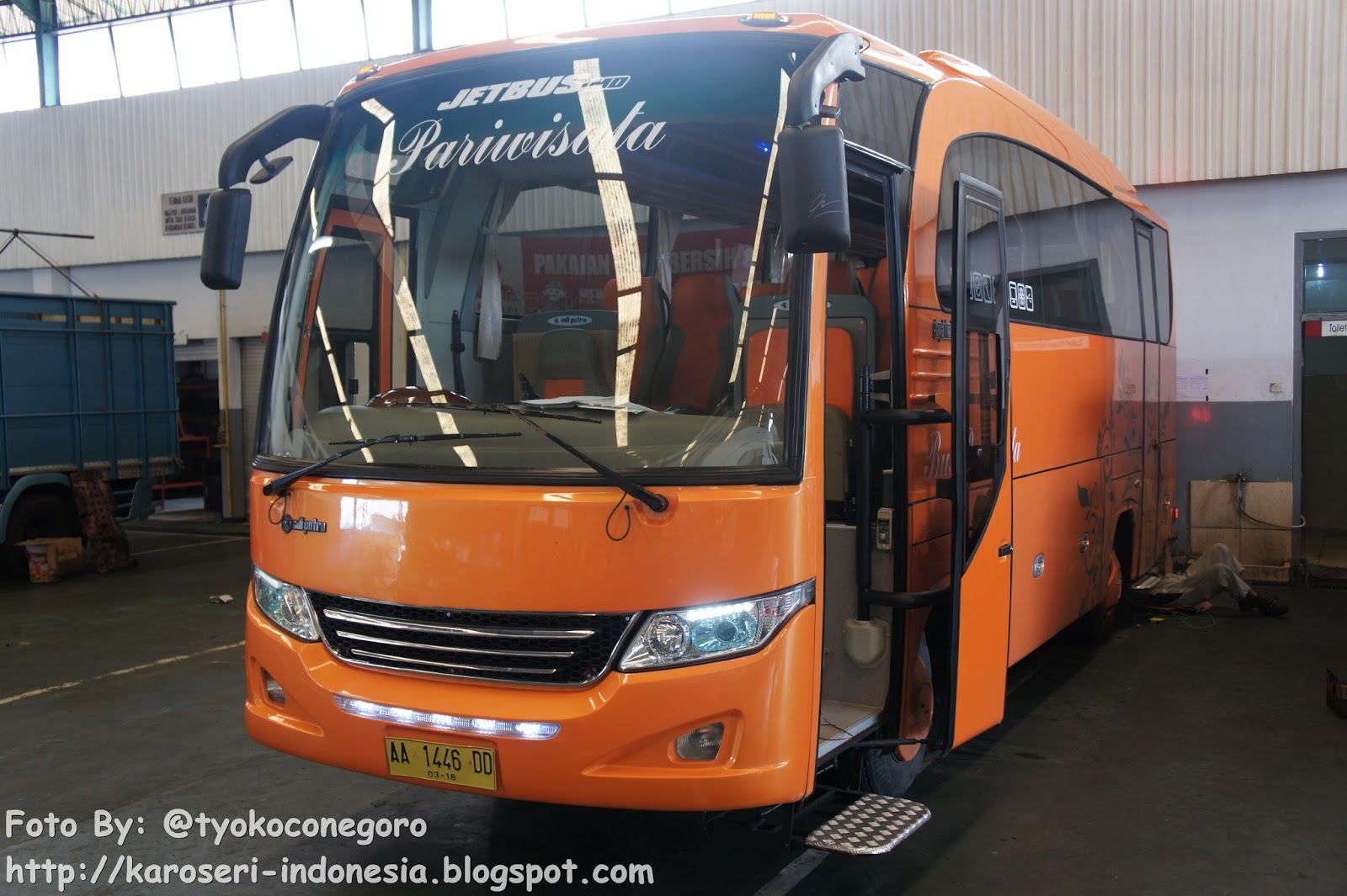 Bus Pariwisata Jetbus MD Karoseri Adi Putro Terbaru KAROSERI INDONESIA