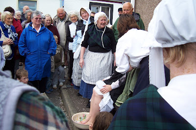 Scottish Wedding Songs on Very Popular Fisher Wedding   The Washing Of The Bride To Be S Feet