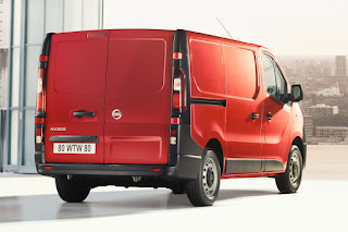 Nissan NV300 Panel Van (2020) Rear Side