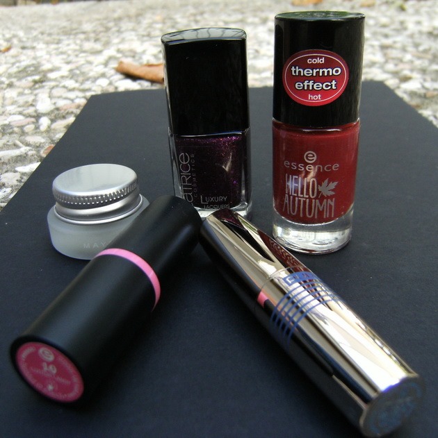 Smoll shopping Pupa Essence Catrice Maybelline Smoll shopping Pupa Essence Catrice Maybelline