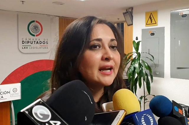 Reunión de la Jucopo con la titular de la SEP, “una vacilada”: Cynthia Iliana López