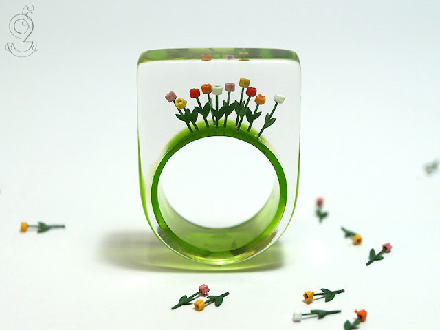 Isabel kiefhaber hand