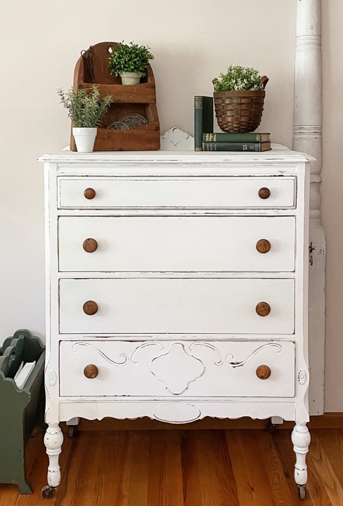 Painting Furniture with Milk Paint - A Ray of Sunlight