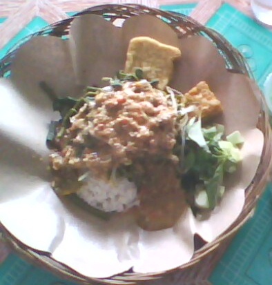 Ervin Romansah Sambal Pecel Khas Blitar