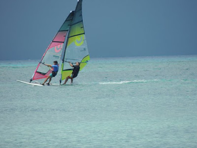 aruba beachfront vacation rentals, windsurfing