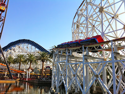 California Screamin' Disney Adventure coaster rollercoaster DCA