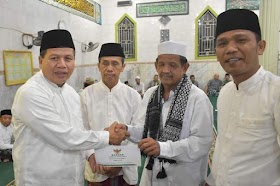 Safari Ramadhan PJ Bupati Henrizal ke mesjid Istiqomah, Kelurahan Dusun Sarolangun.