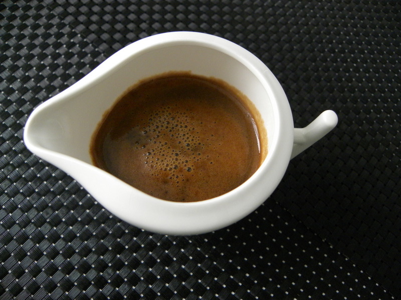 TRASTEANDO EN MI COCINA: ALMÍBAR DE CAFÉ