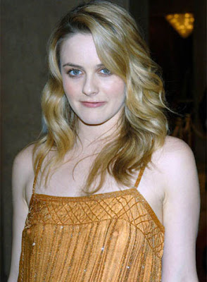 alicia silverstone oops