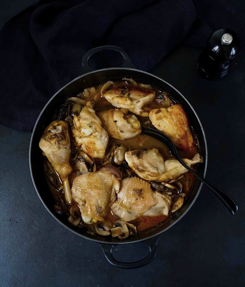 recette CAP , poulet en sauce , cuisine française , champignons