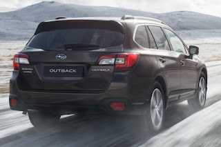 Subaru Outback (2018) Rear Side