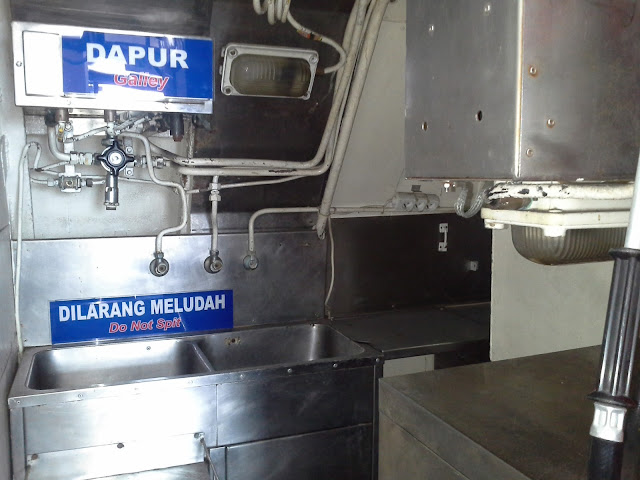 muzium kapal selam,MUSEUM SUBMARINE  PANTAI KLEBANG,