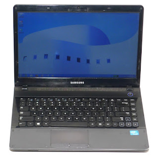 Laptop Samsung NP300E4X Bekas