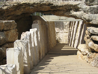 Entrance to Children's Memorial at Yad Vashem