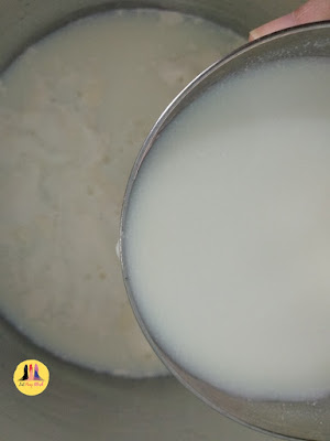 MILK POWDER ADDING TO THE MILK