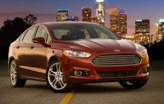 2013 Ford Fusion red city scape