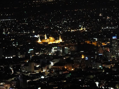 Damasco de noche desde la colina