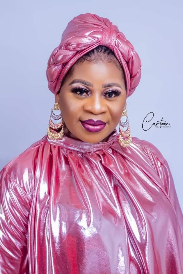 Beautiful Queen Teemah Agbomabiwon lfesanya & Her Style Statements