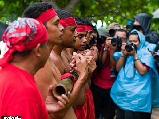 Bumbu Gila, Atraksi Mistis Khas Maluku - FaceLeakz