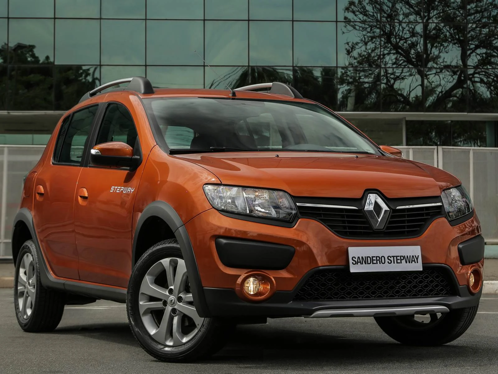 Renault Sandero Stepway 2015