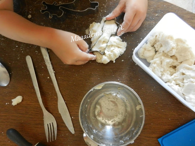 || Activité : "Cuisiner" avec de la pâte à sel