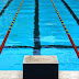 How to Do Abdominal Exercises in a Pool