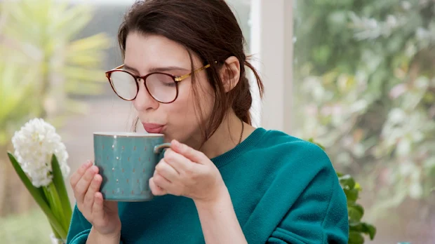 effects of drinking hot water