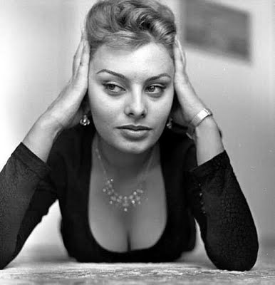 sophia loren guess. Sophia Loren, was honored at