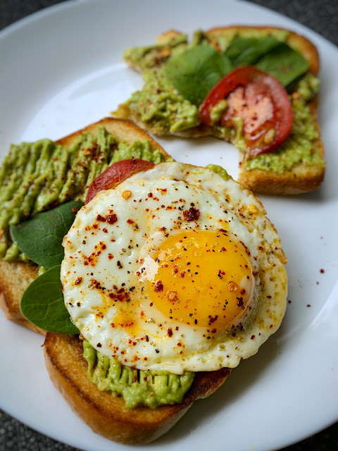 Avocado egg toast recipe