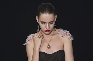 Timeless Fashion That Never Goes Out of Style